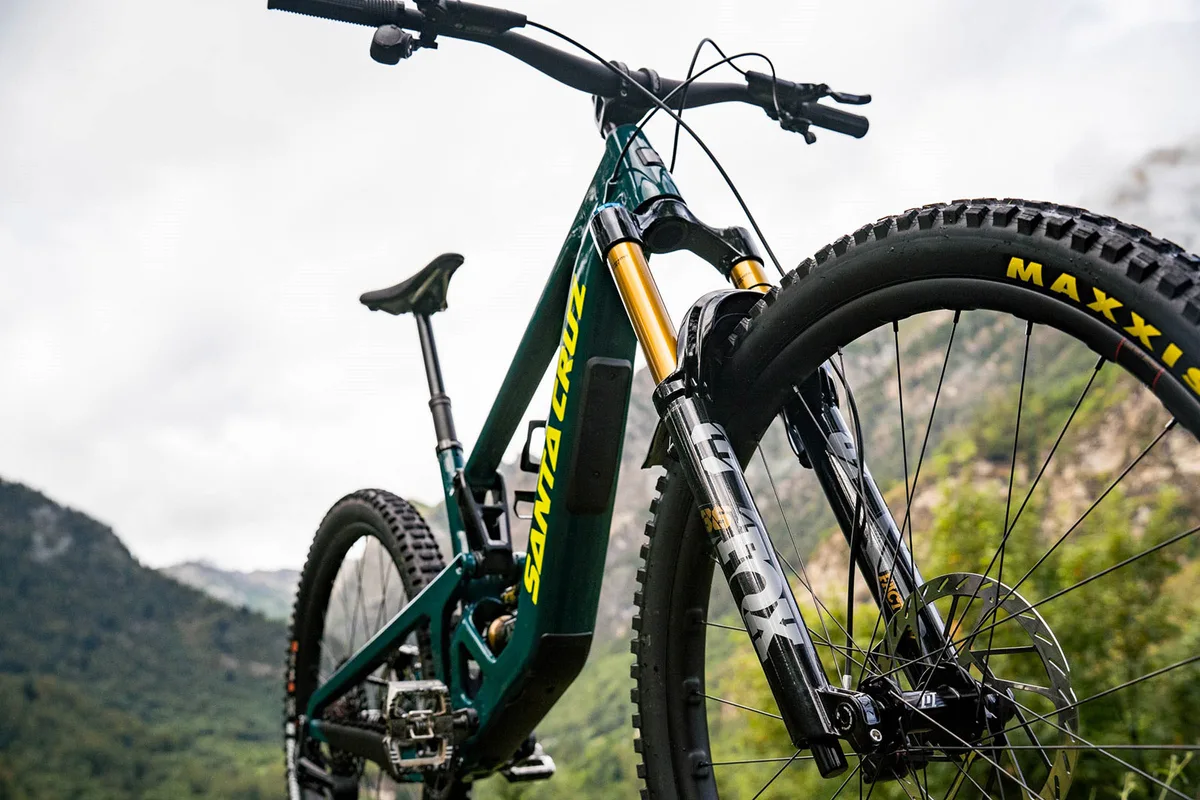 Road Bike Disc Brakes 101: How They Work and Why They Differ From Rim Brakes